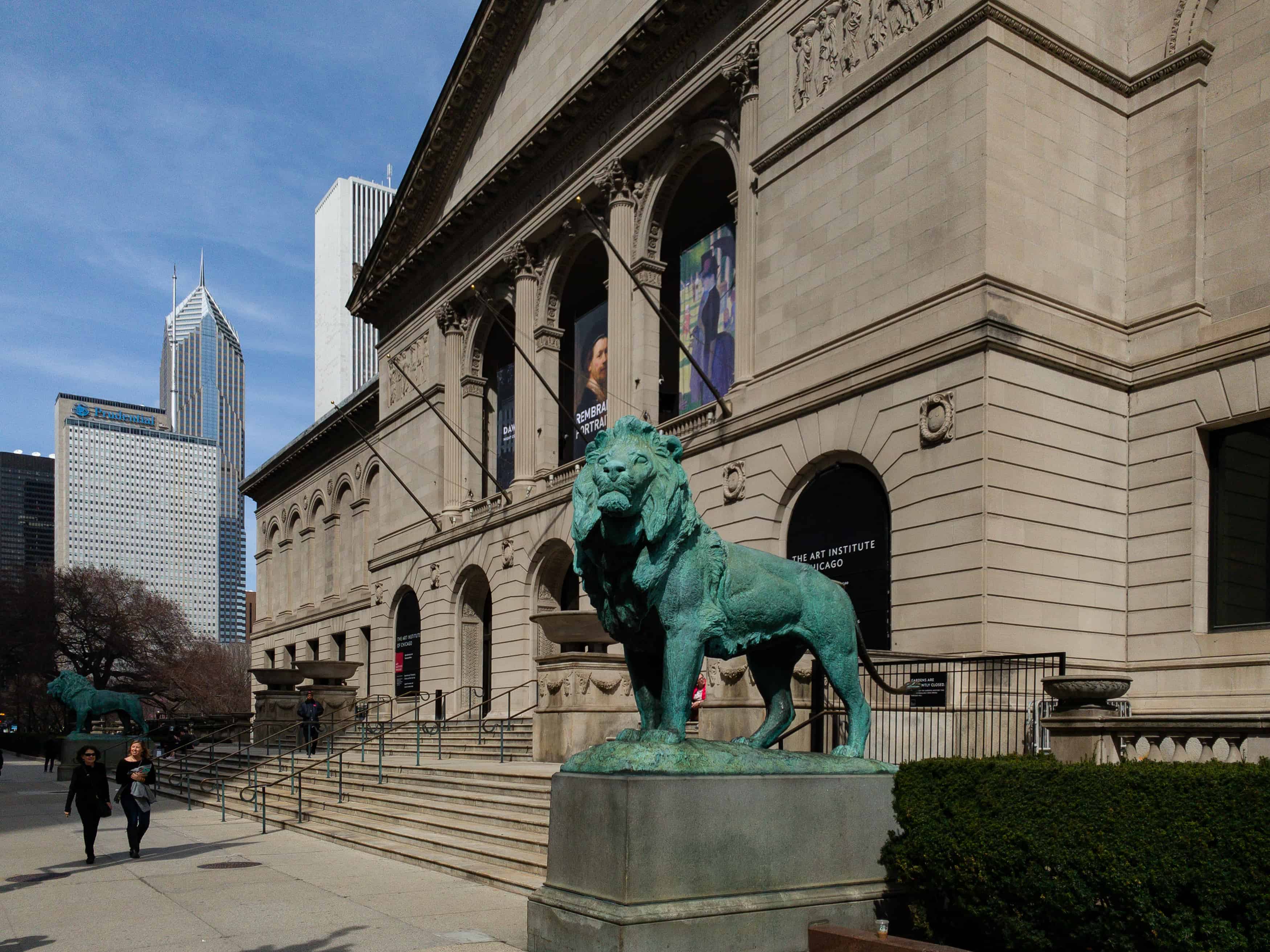 The Art Institute of Chicago Go Chicago
