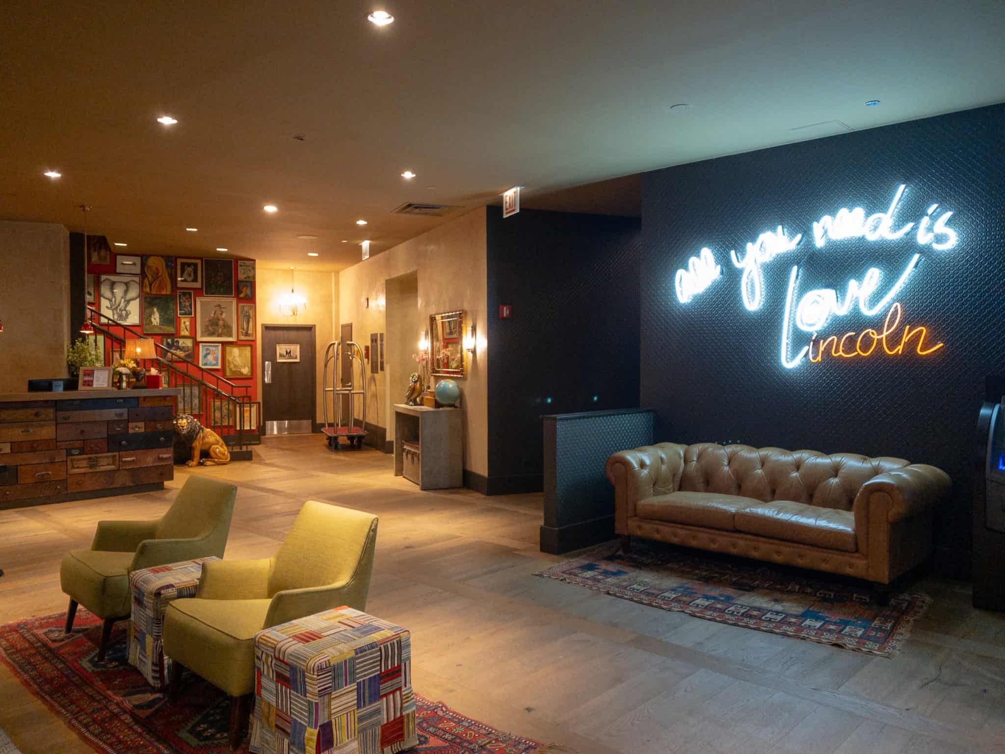 Hotel Lincoln, Chicago Go Chicago