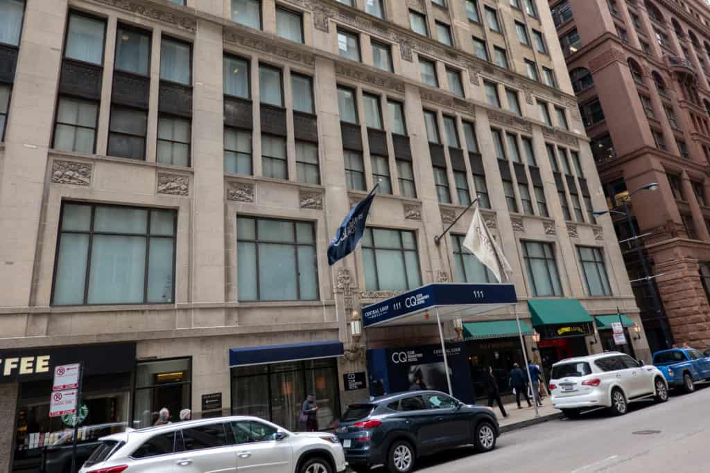 Parking at Chicago Place Condos Garage - Valet